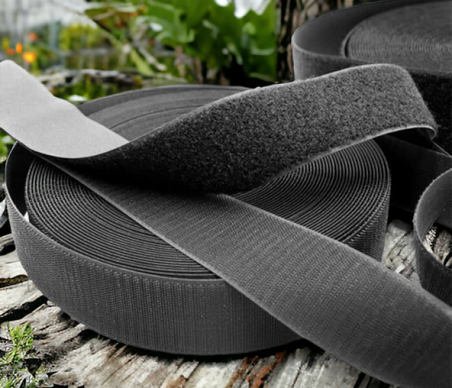 Nhám phổ thông 100% nylon A1 Màu Đen